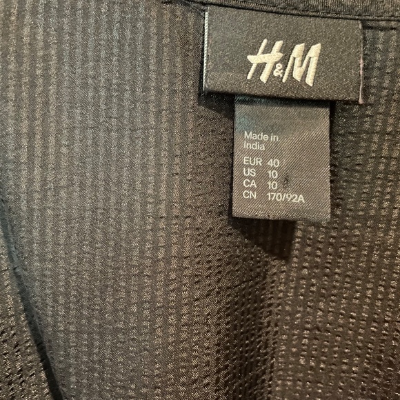 H&M Little Black Dress - Picture 4 of 9